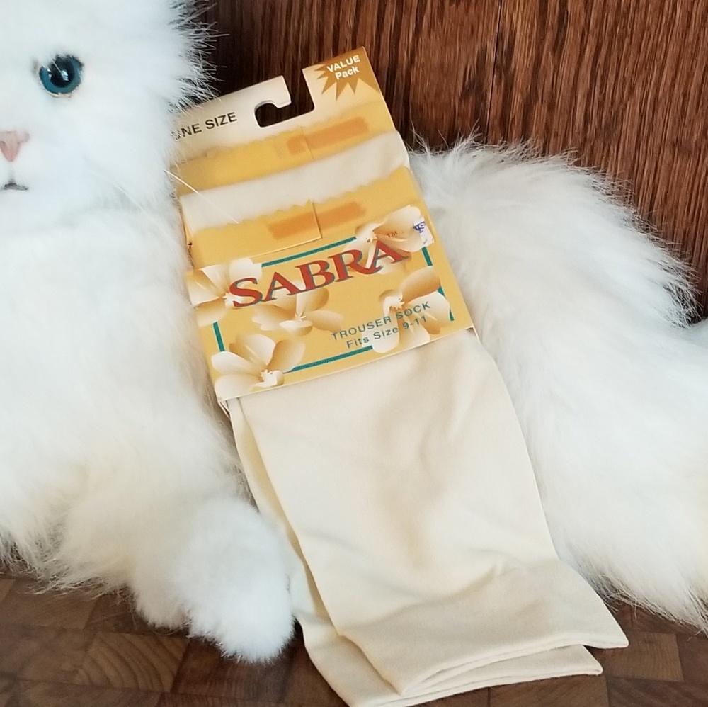 NWT Sabra beige trouser socks